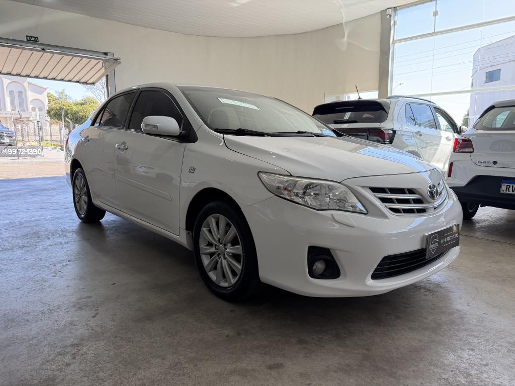 TOYOTA Corolla - Foto