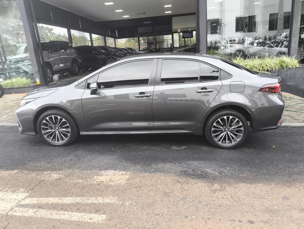TOYOTA Corolla - Foto