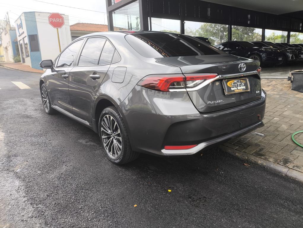 TOYOTA Corolla - Foto