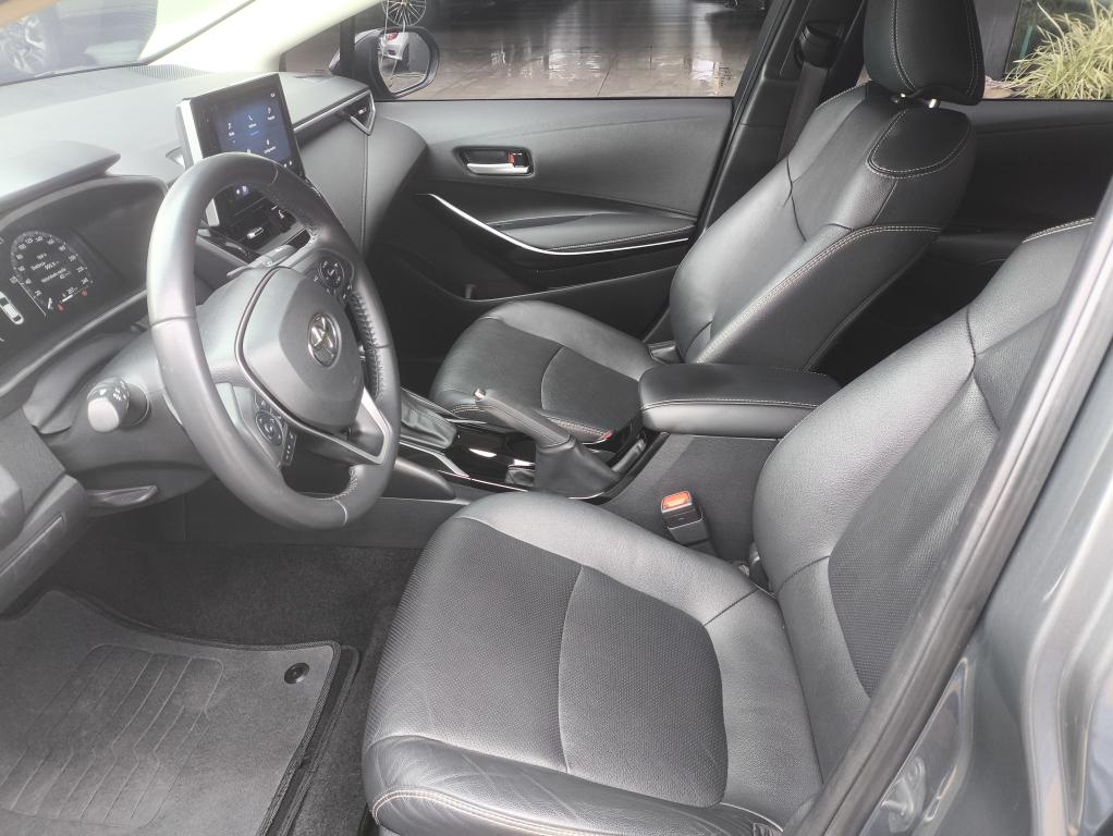 TOYOTA Corolla - Foto