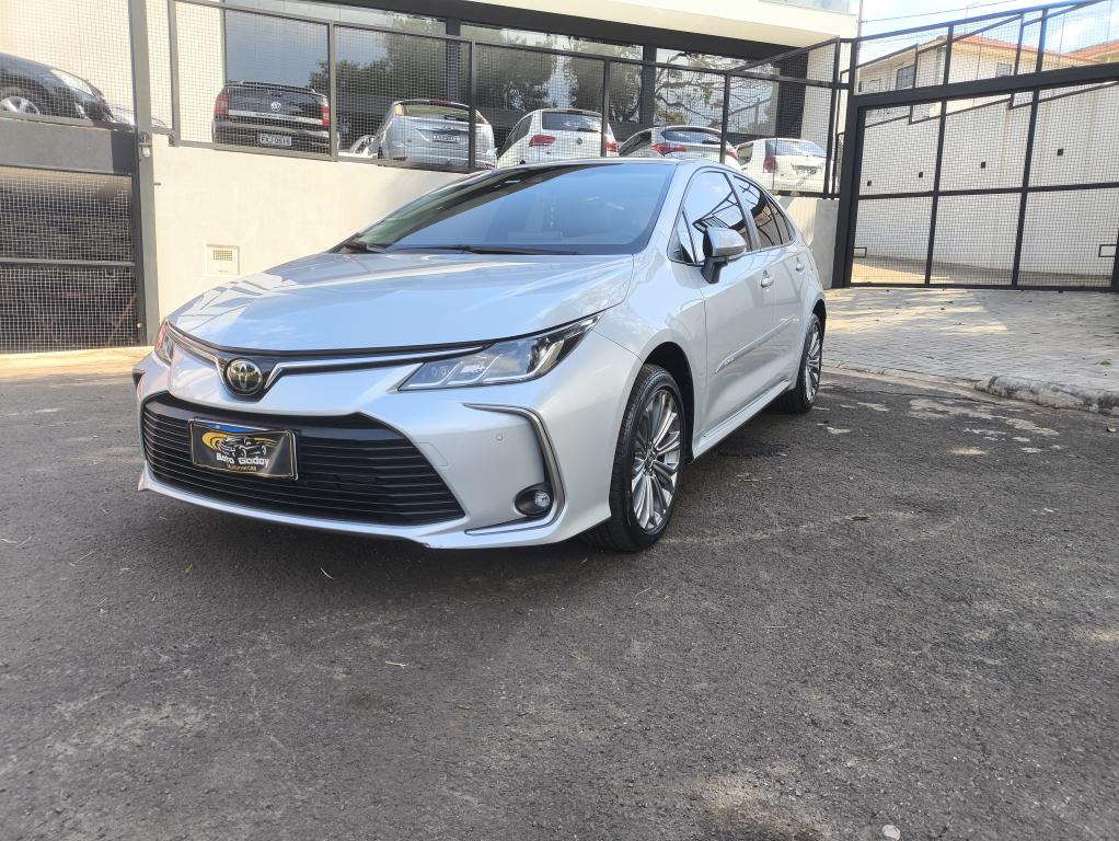 TOYOTA Corolla - Foto