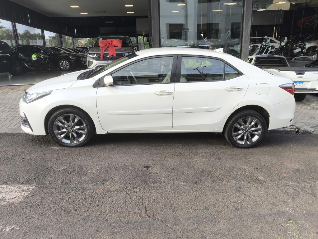 TOYOTA Corolla - Foto