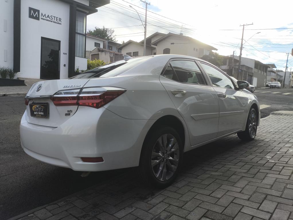 TOYOTA Corolla - Foto