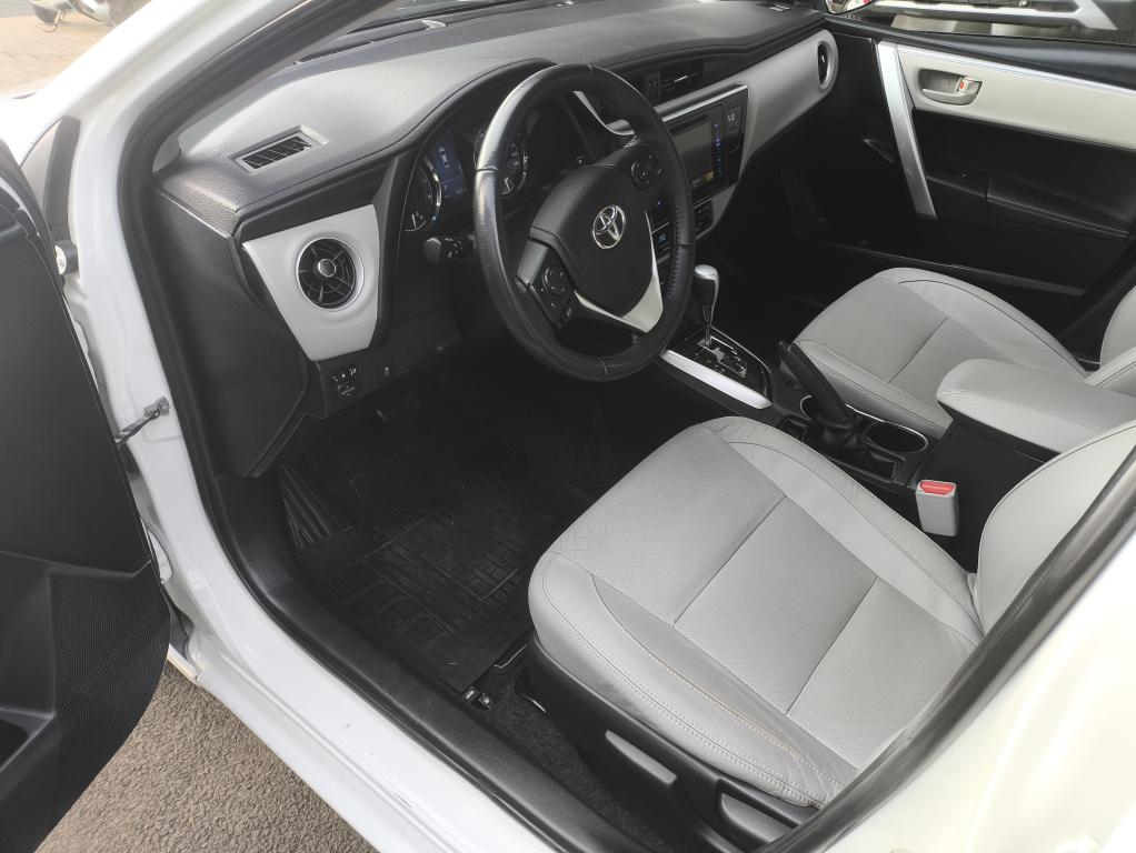 TOYOTA Corolla - Foto