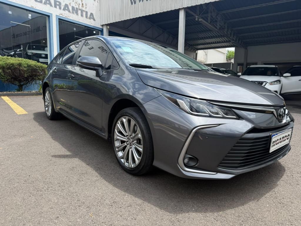 TOYOTA Corolla - Foto