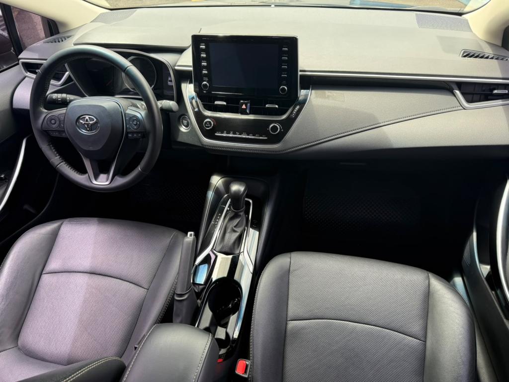 TOYOTA Corolla - Foto