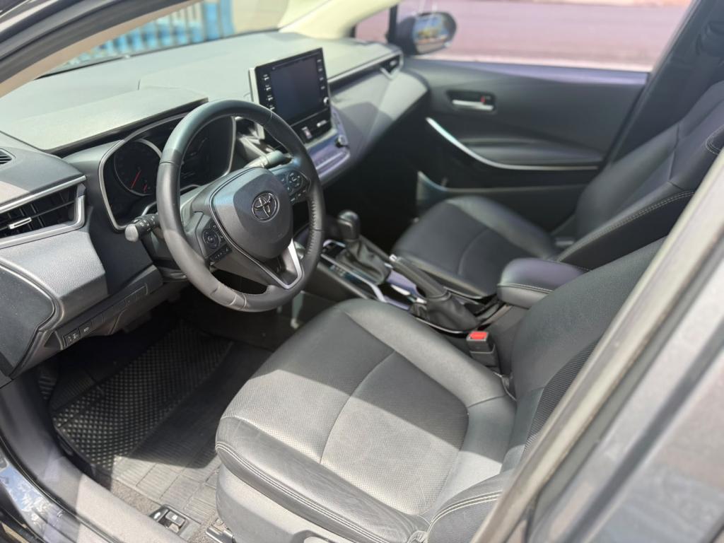 TOYOTA Corolla - Foto
