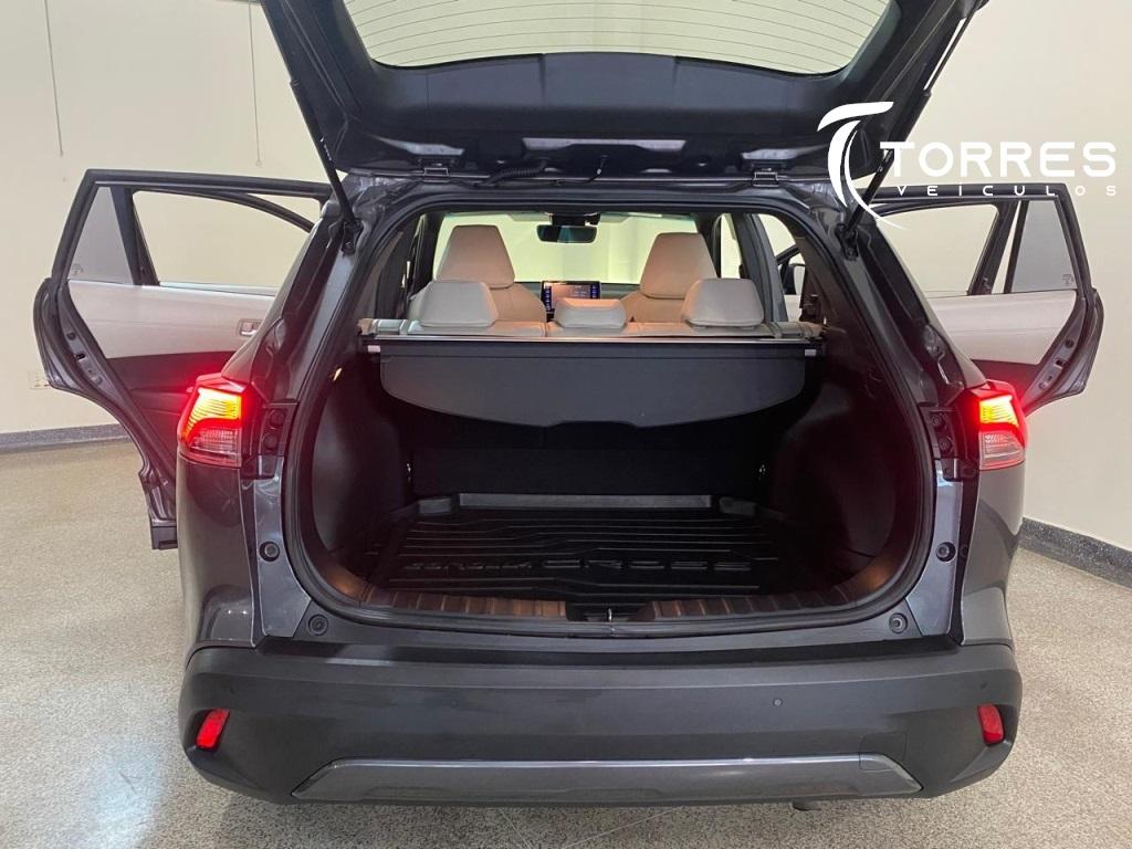 TOYOTA Corolla Cross - Foto