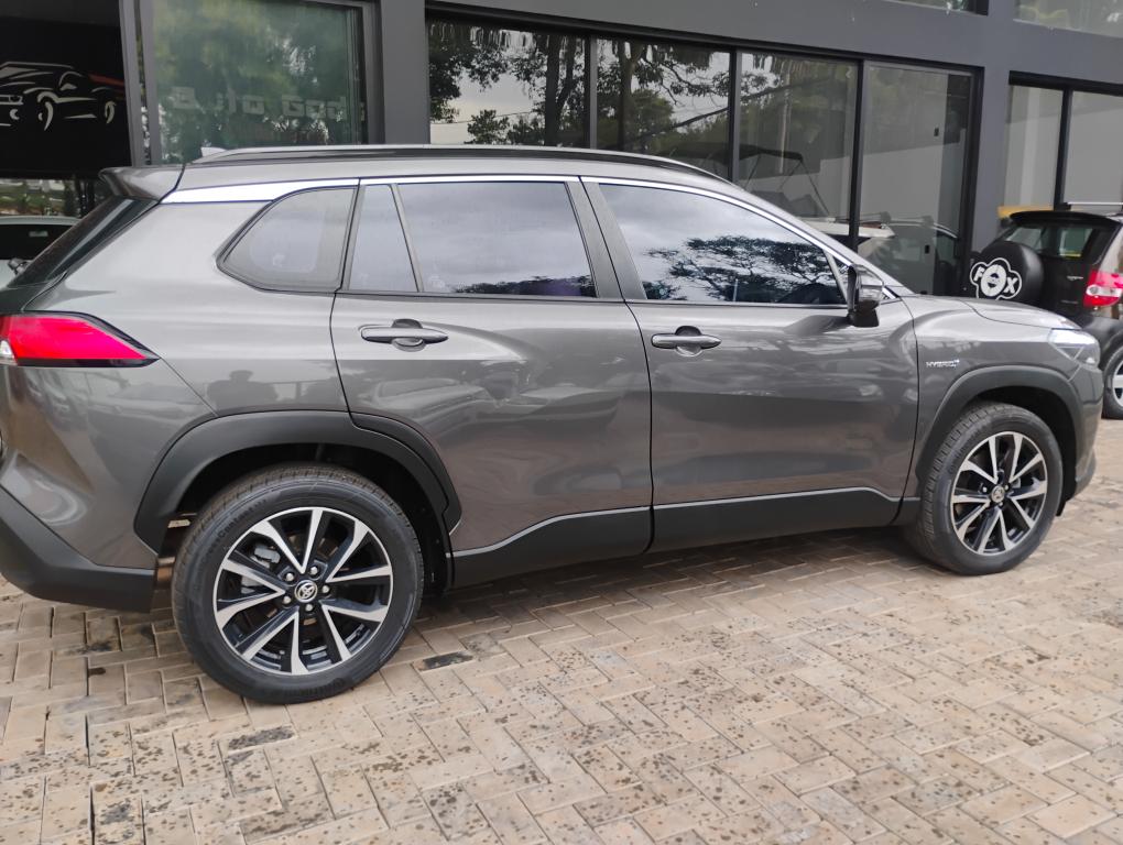 TOYOTA Corolla Cross - Foto