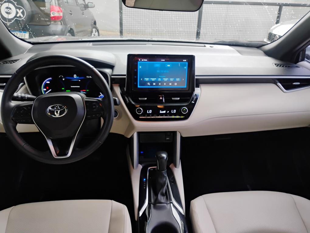 TOYOTA Corolla Cross - Foto