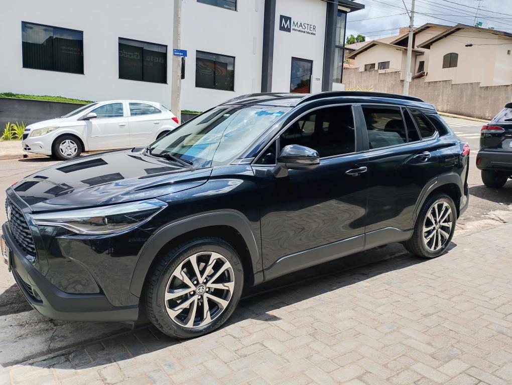 TOYOTA Corolla Cross - Foto