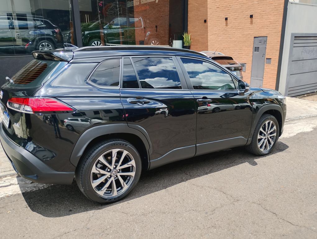 TOYOTA Corolla Cross - Foto