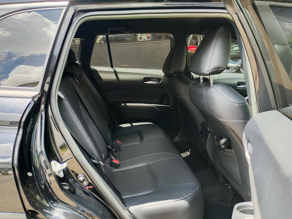 TOYOTA Corolla Cross - Foto