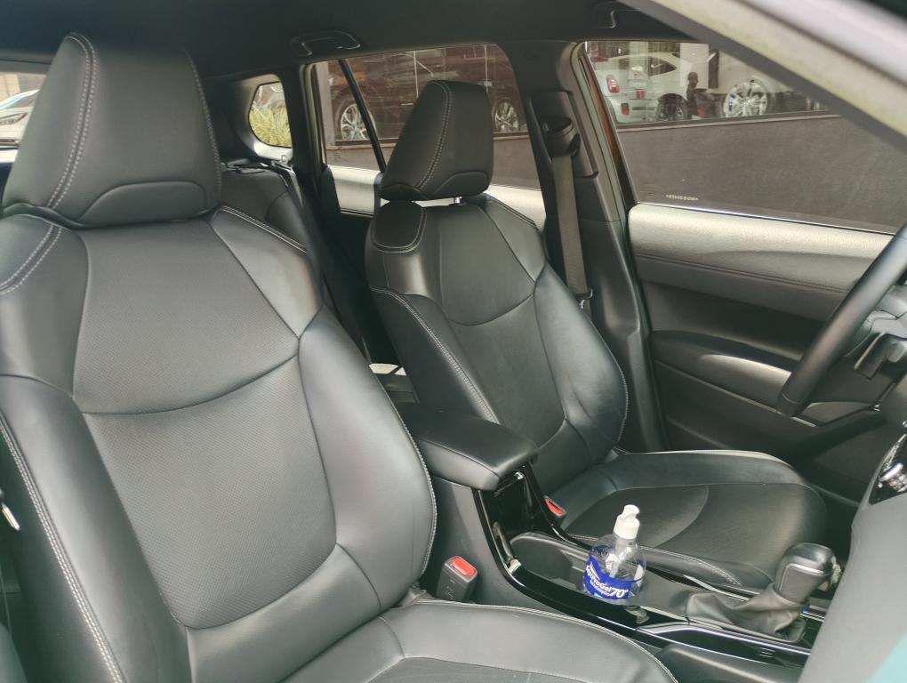 TOYOTA Corolla Cross - Foto