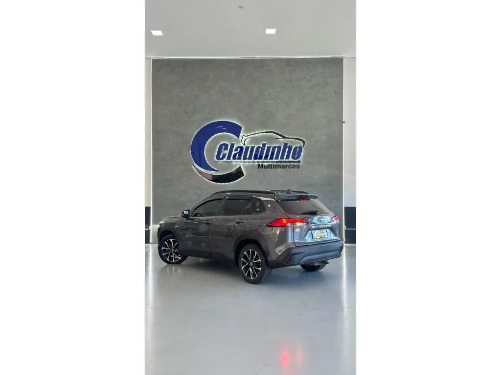 TOYOTA Corolla Cross - Foto