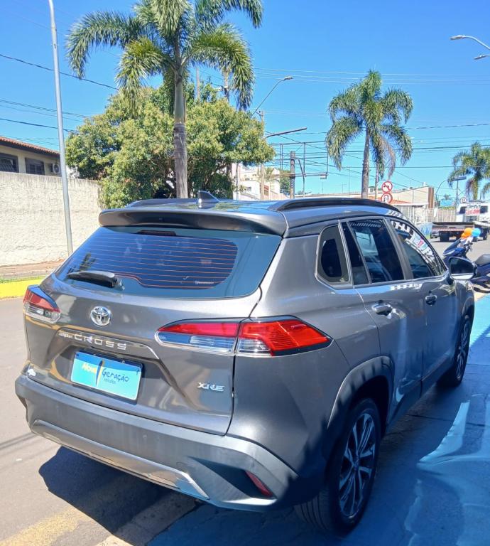 TOYOTA Corolla Cross - Foto