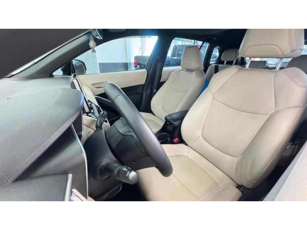 TOYOTA Corolla Cross - Foto