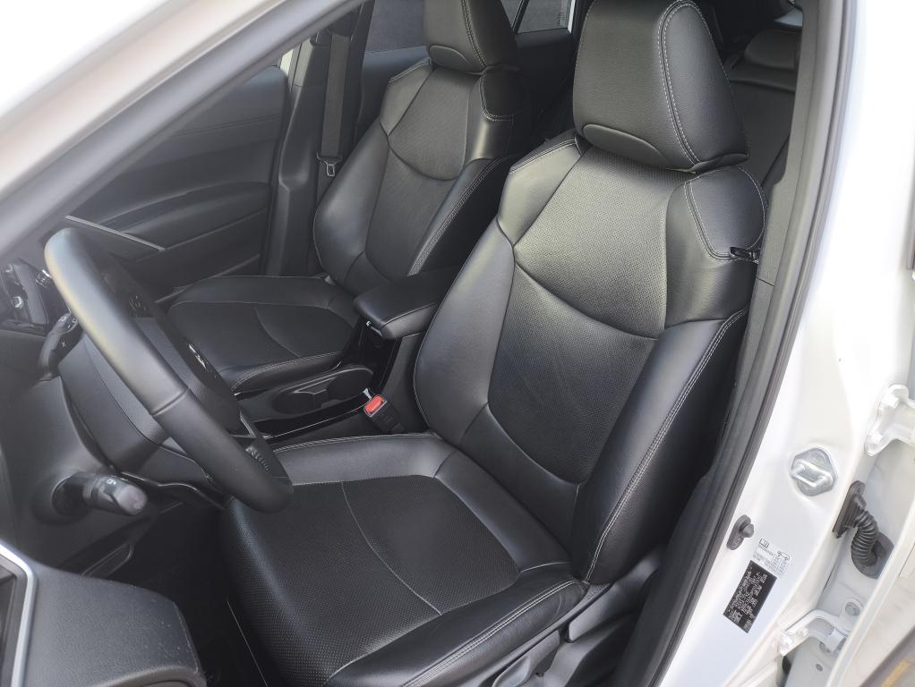 TOYOTA Corolla Cross - Foto