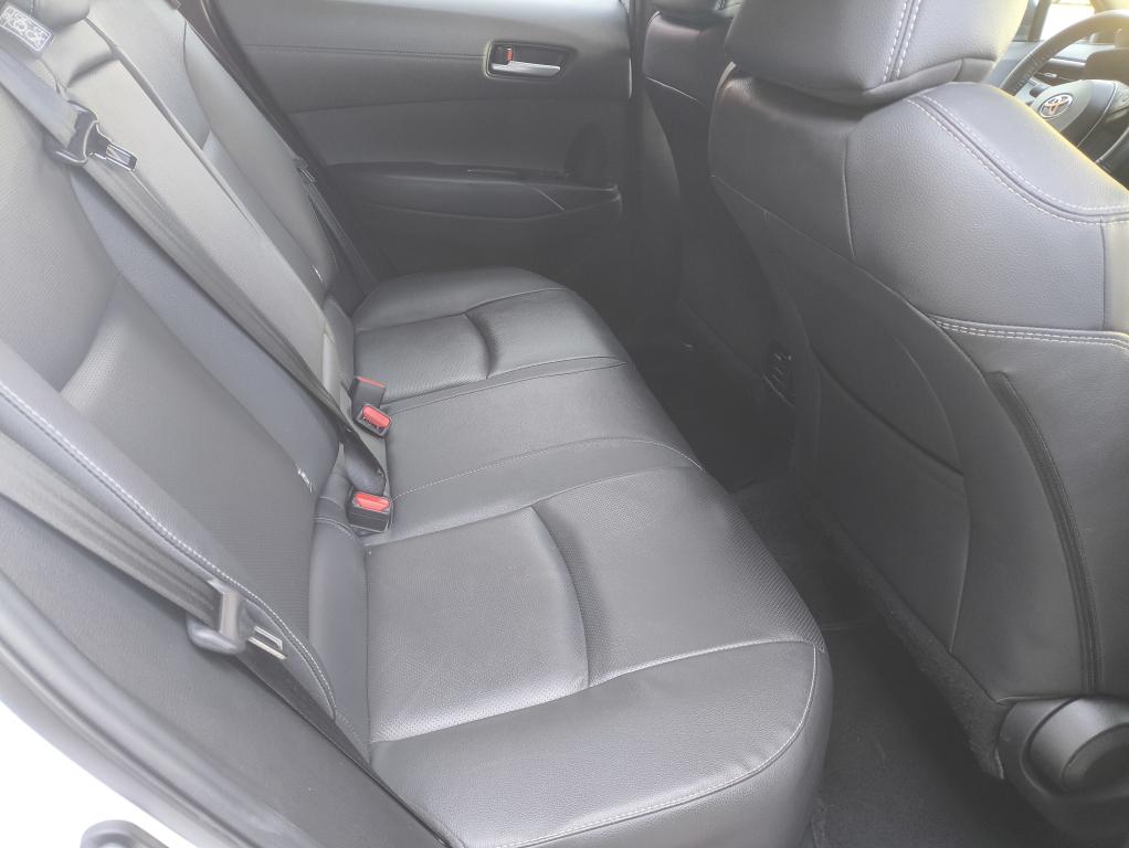 TOYOTA Corolla Cross - Foto