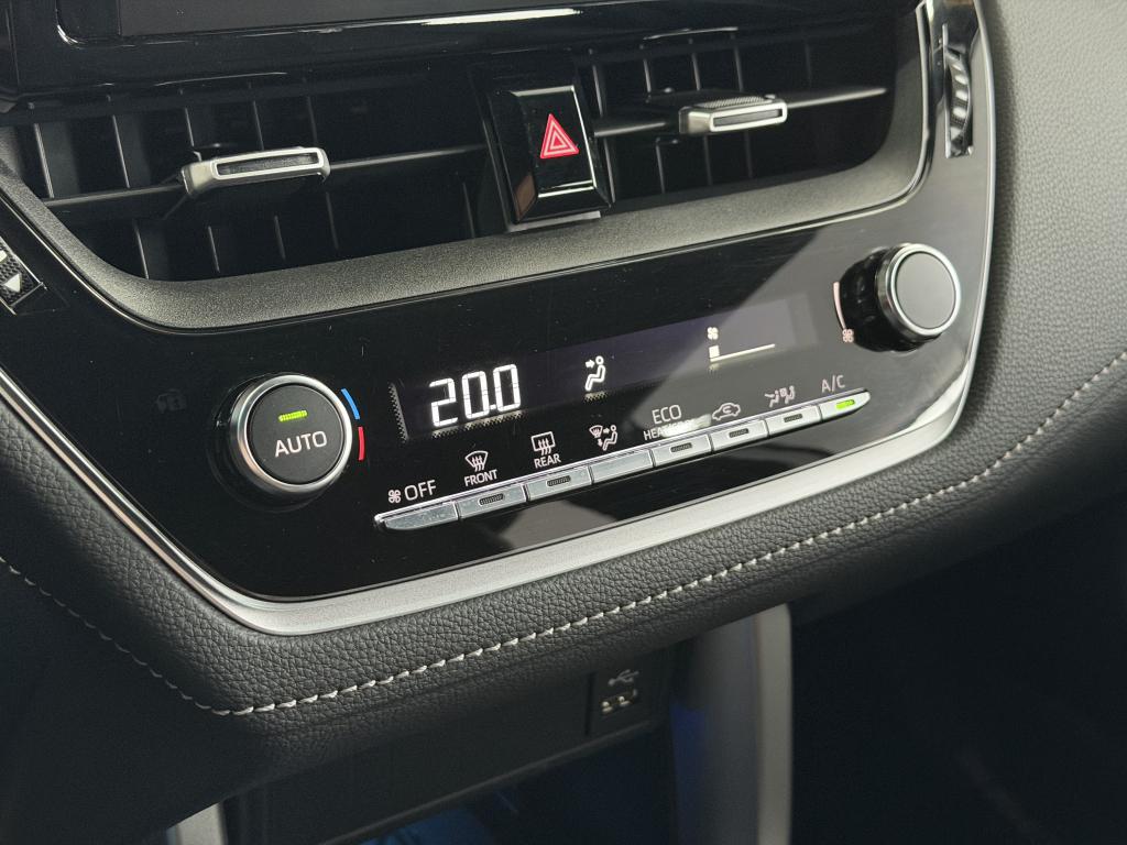 TOYOTA Corolla Cross - Foto