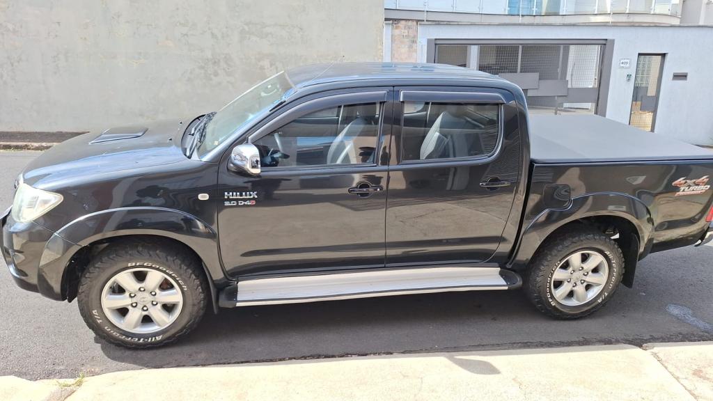 TOYOTA Hilux Caminhonete - Foto