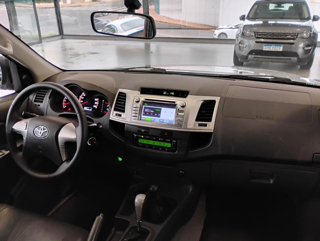 TOYOTA Hilux Caminhonete - Foto