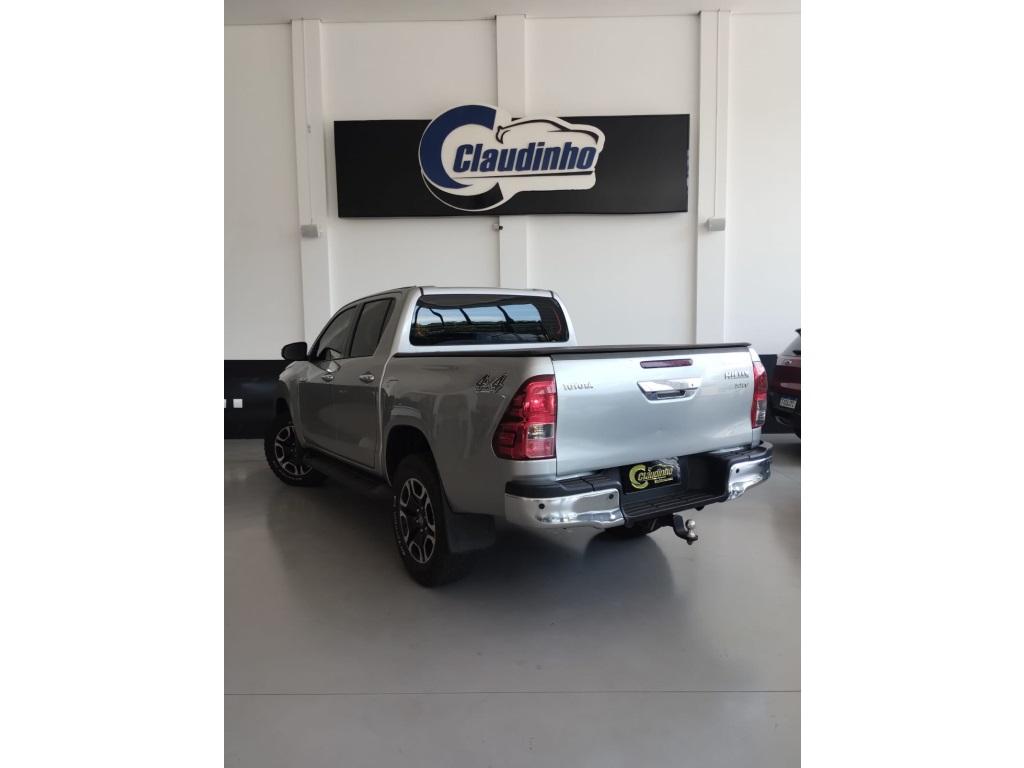 TOYOTA Hilux Caminhonete - Foto