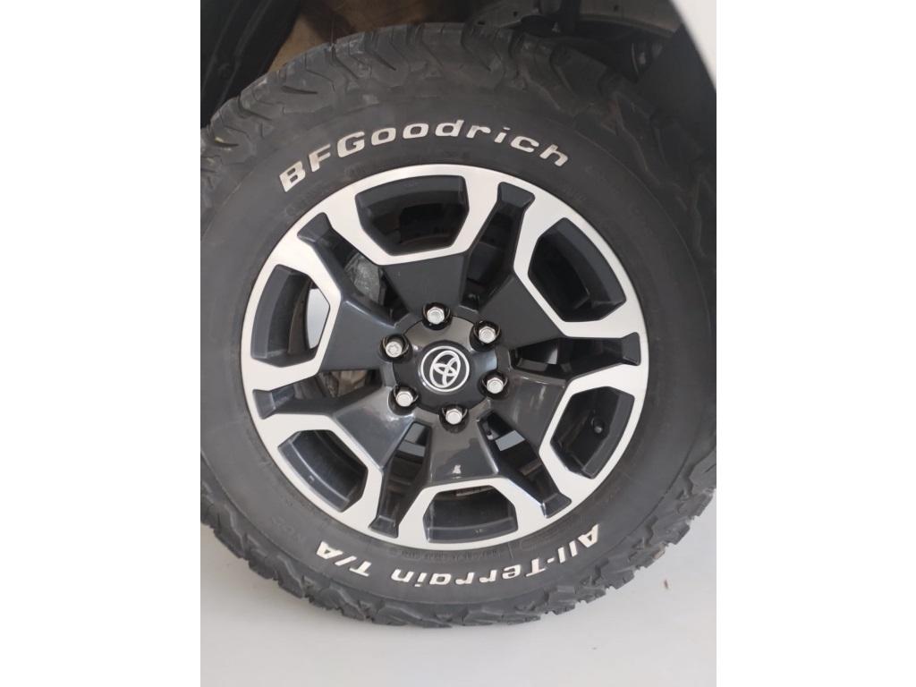 TOYOTA Hilux Caminhonete - Foto