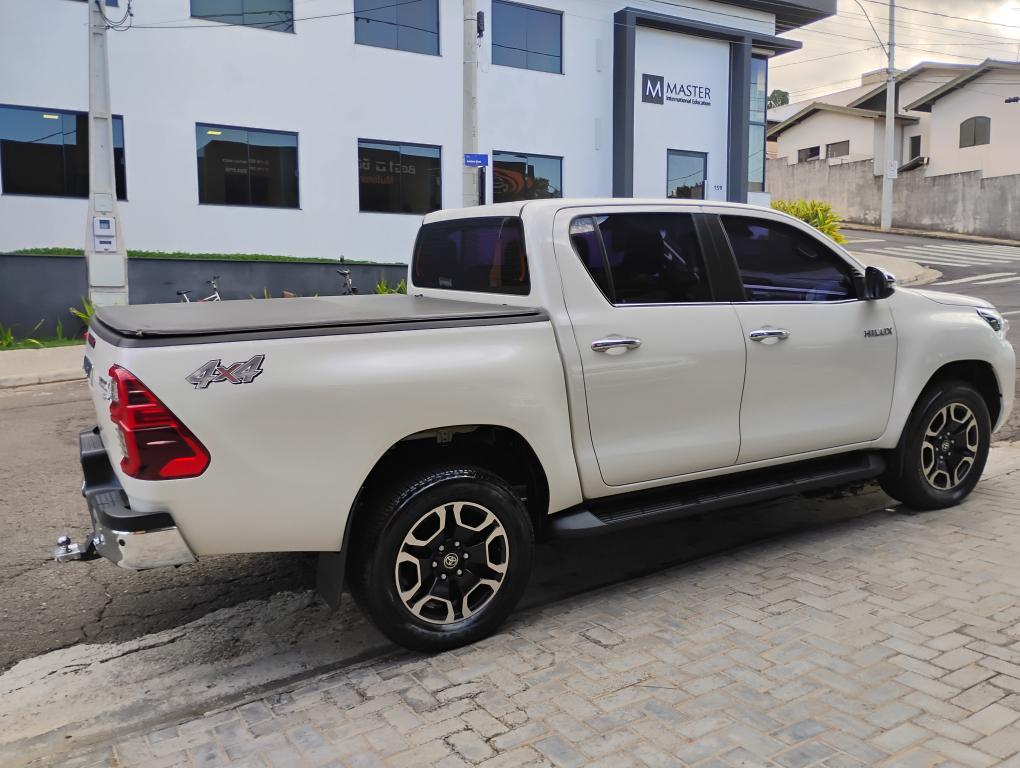 TOYOTA Hilux Caminhonete - Foto