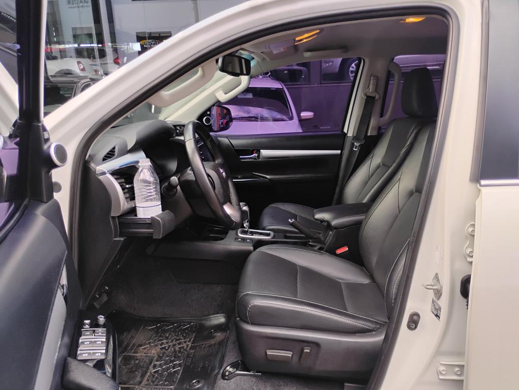 TOYOTA Hilux Caminhonete - Foto