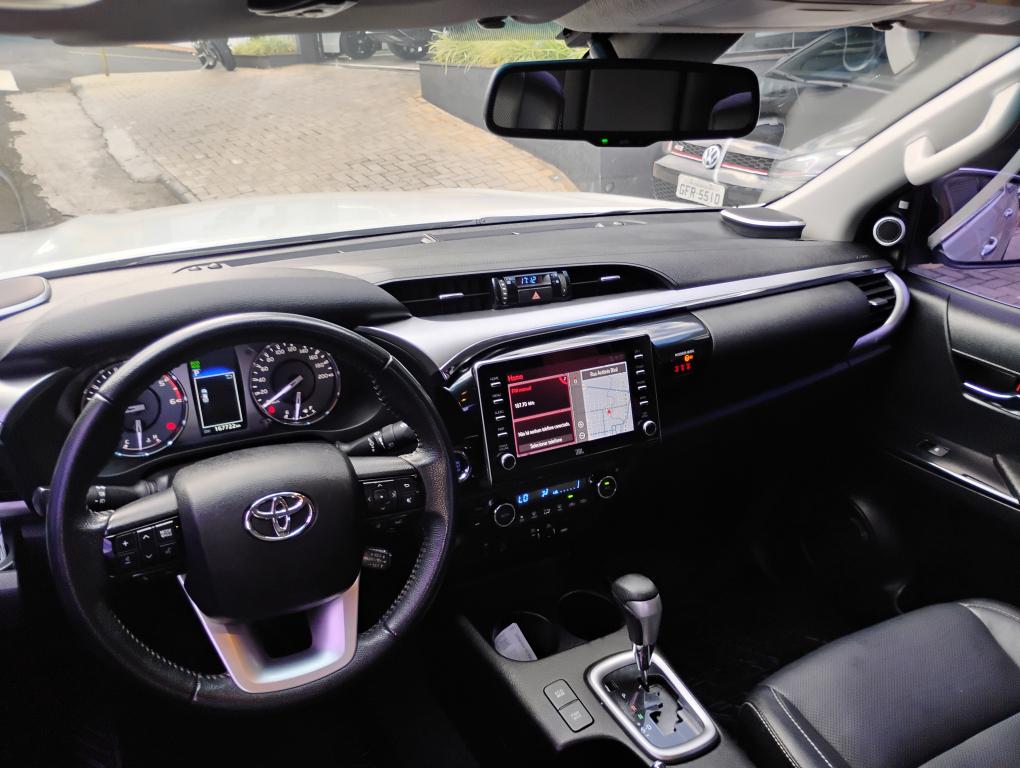 TOYOTA Hilux Caminhonete - Foto