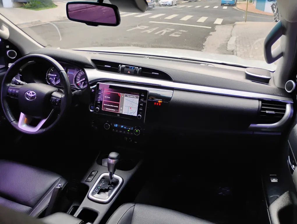 TOYOTA Hilux Caminhonete - Foto