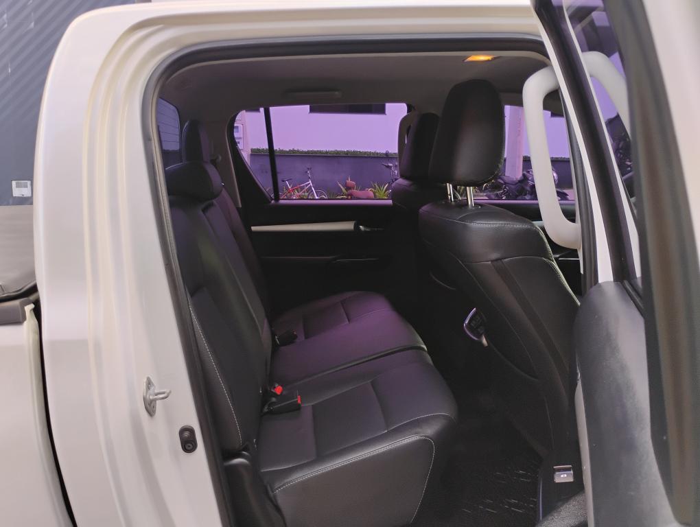 TOYOTA Hilux Caminhonete - Foto