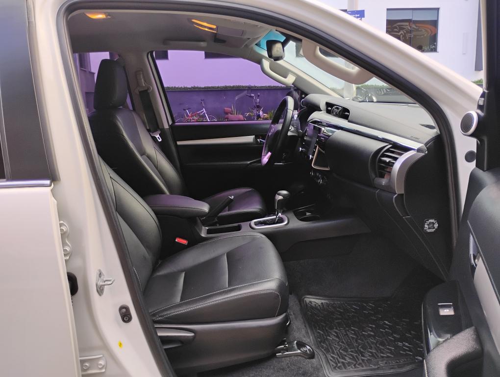 TOYOTA Hilux Caminhonete - Foto