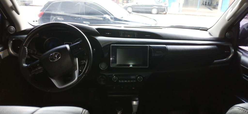 TOYOTA Hilux Caminhonete - Foto