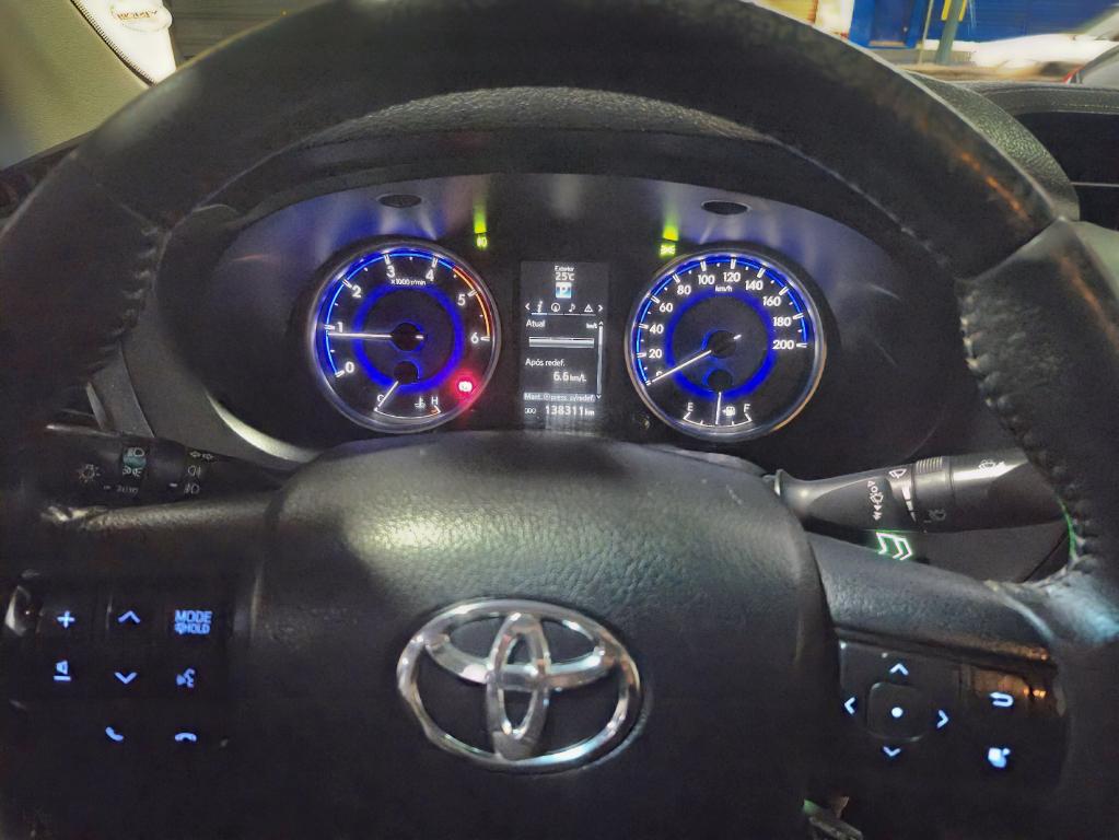 TOYOTA Hilux Caminhonete - Foto