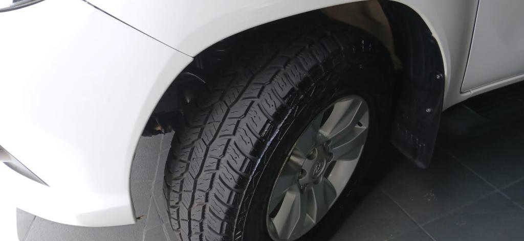 TOYOTA Hilux Caminhonete - Foto