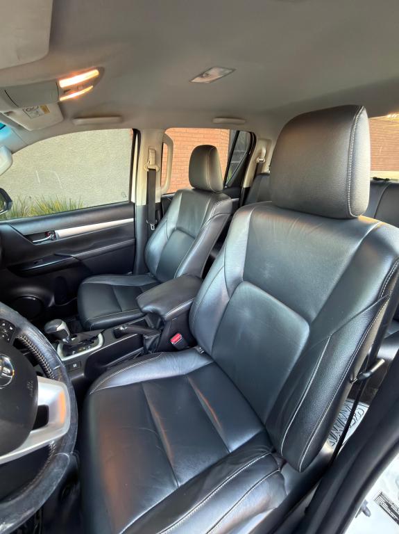 TOYOTA Hilux Caminhonete - Foto