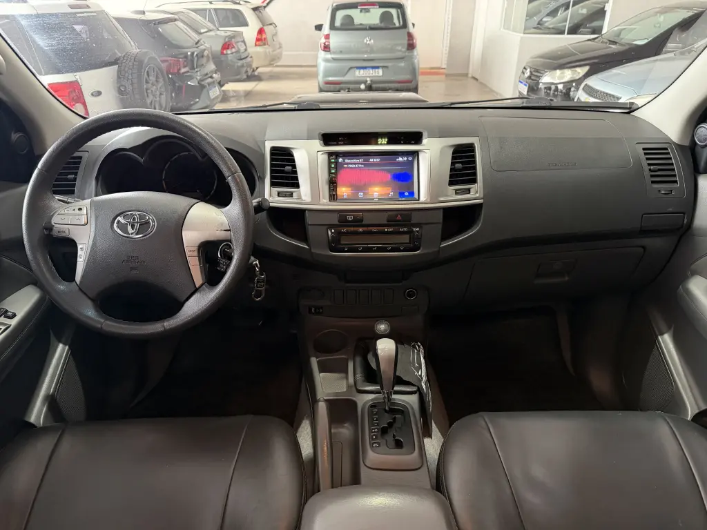 TOYOTA Hilux Caminhonete - Foto