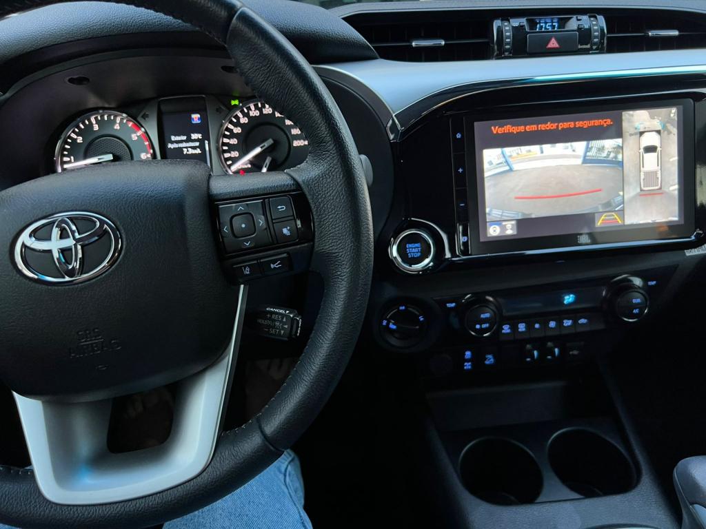 TOYOTA Hilux Caminhonete - Foto