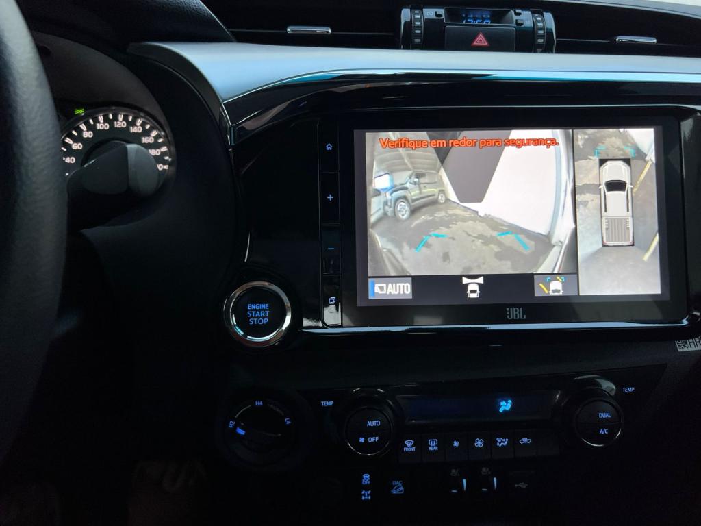 TOYOTA Hilux Caminhonete - Foto