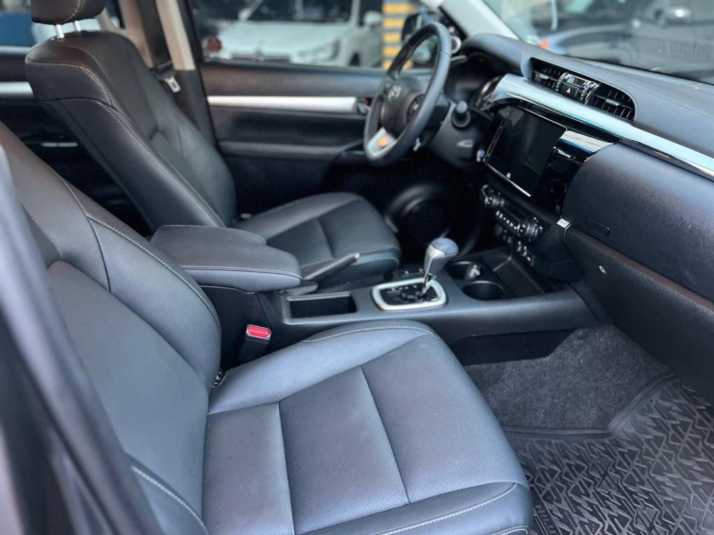 TOYOTA Hilux Caminhonete - Foto