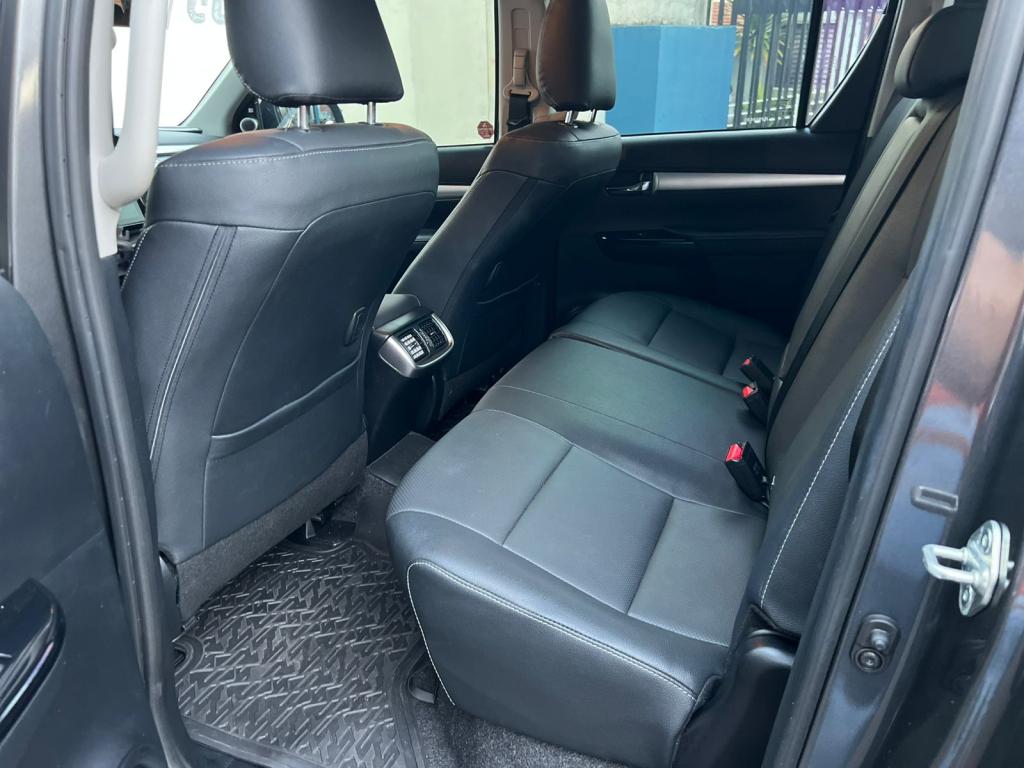 TOYOTA Hilux Caminhonete - Foto