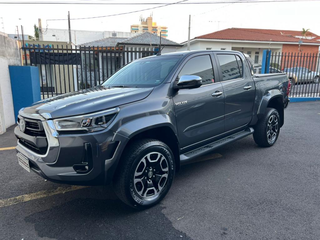 TOYOTA Hilux Caminhonete - Foto
