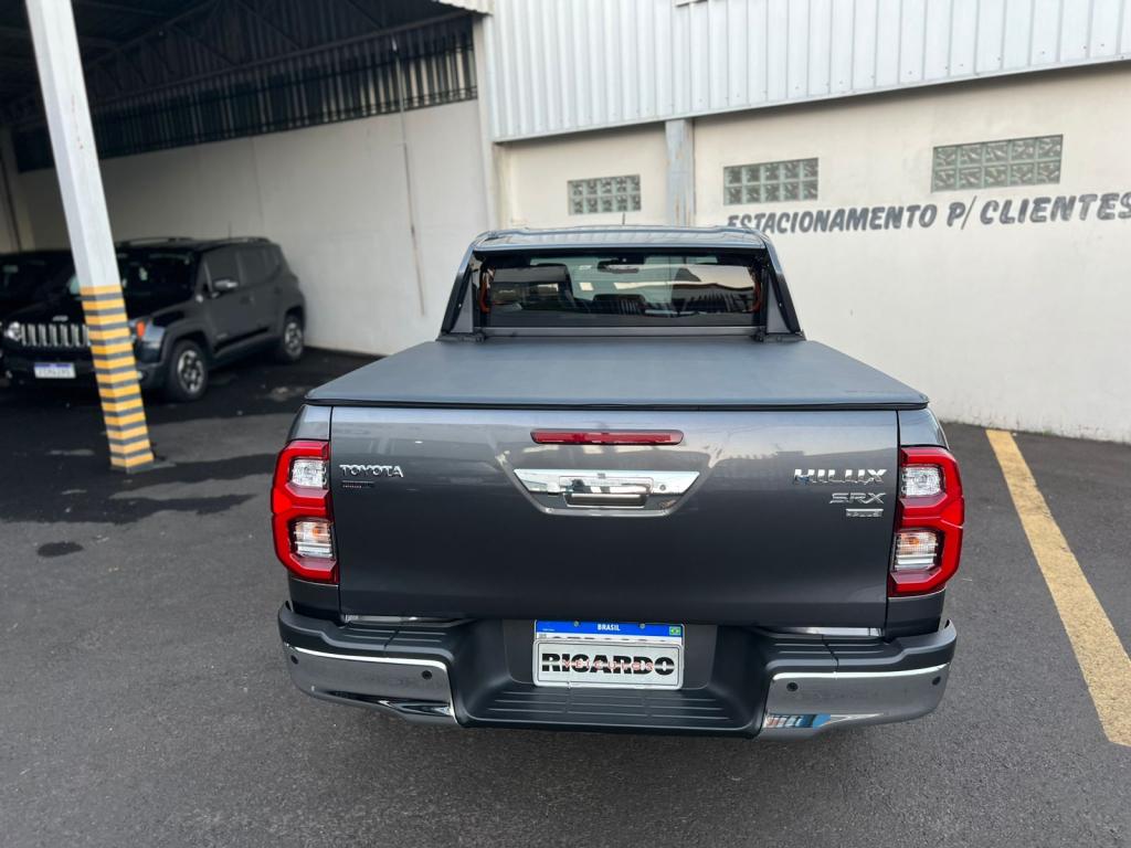 TOYOTA Hilux Caminhonete - Foto