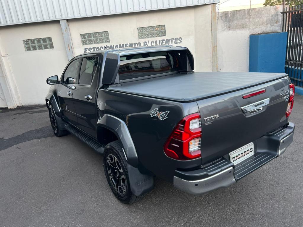 TOYOTA Hilux Caminhonete - Foto