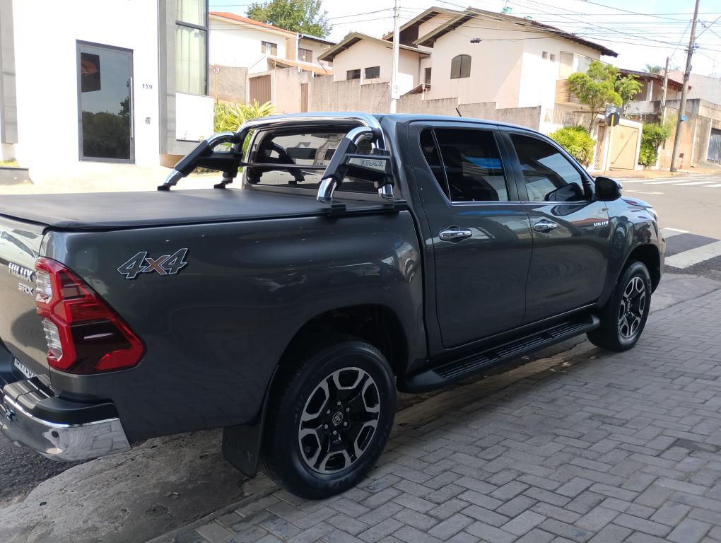 TOYOTA Hilux Caminhonete - Foto