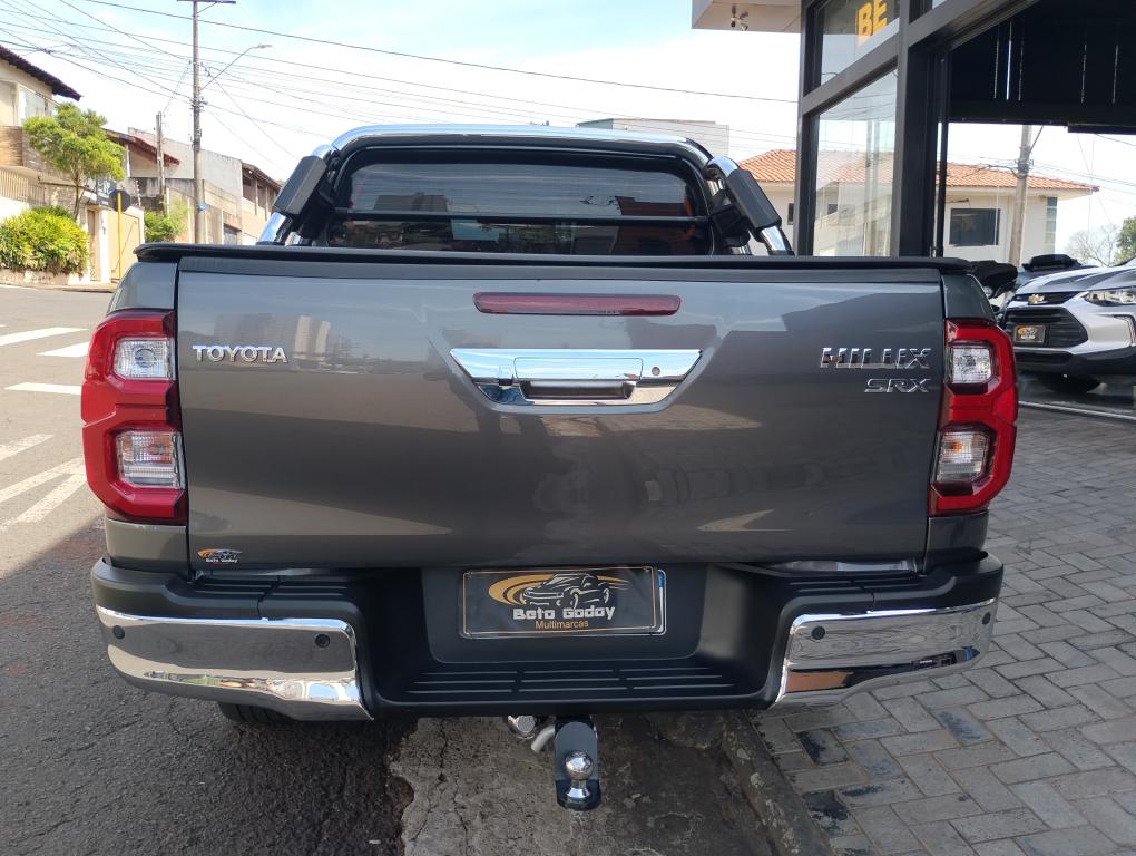 TOYOTA Hilux Caminhonete - Foto