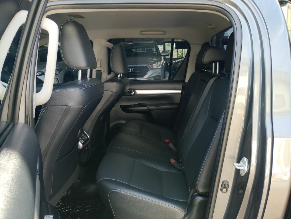 TOYOTA Hilux Caminhonete - Foto