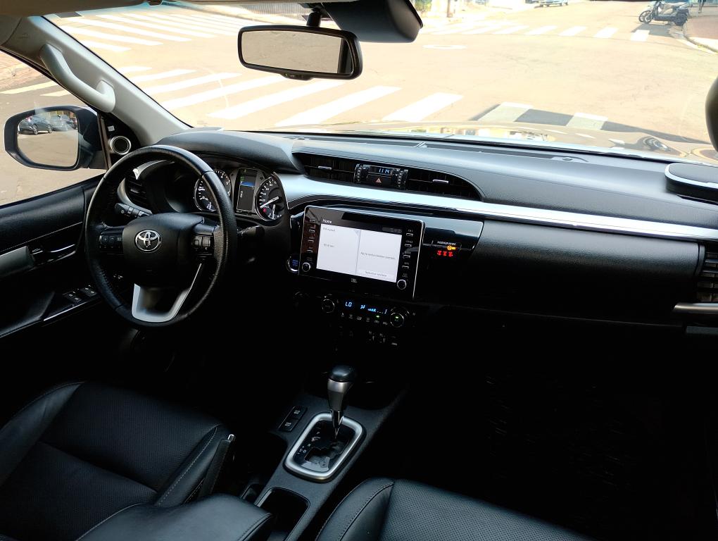 TOYOTA Hilux Caminhonete - Foto